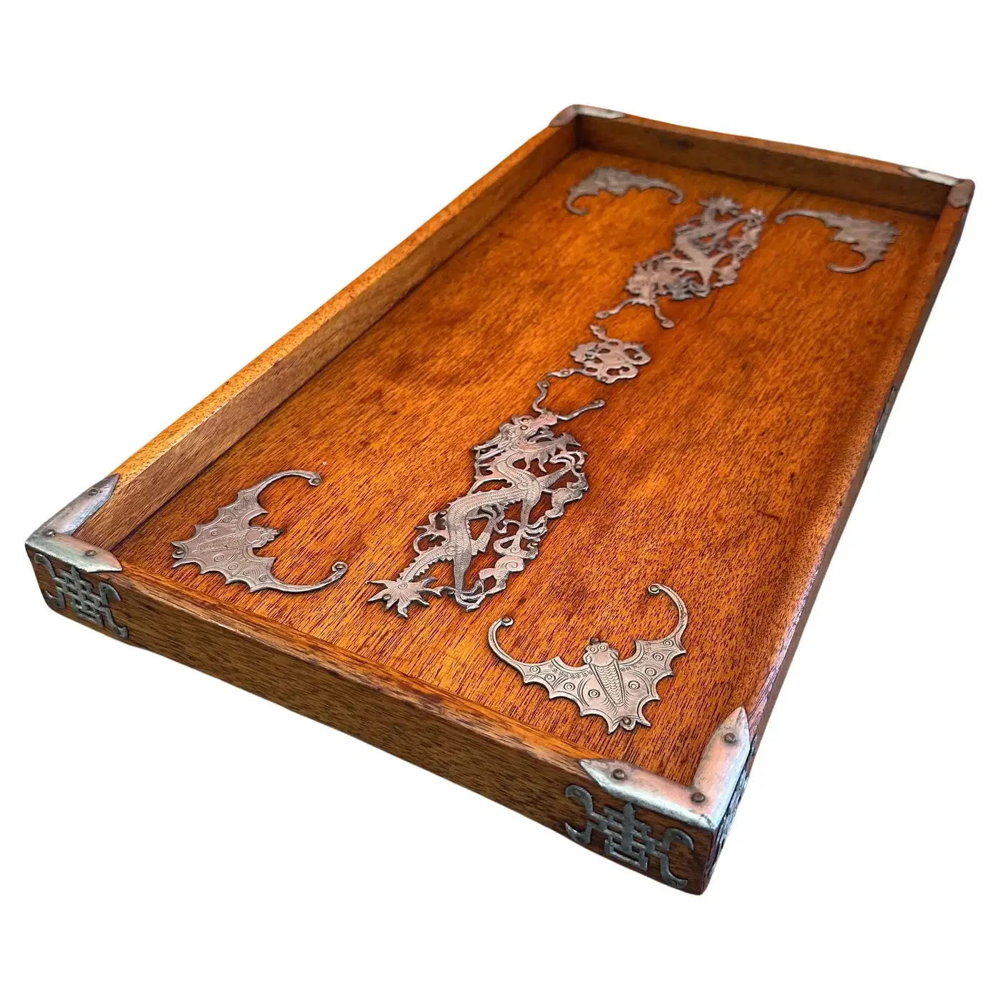 Bat tray